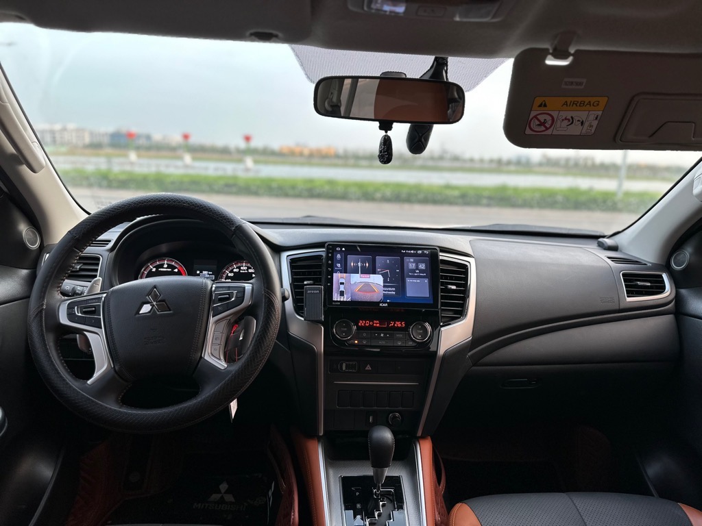 Mitsubishi Triton 2022