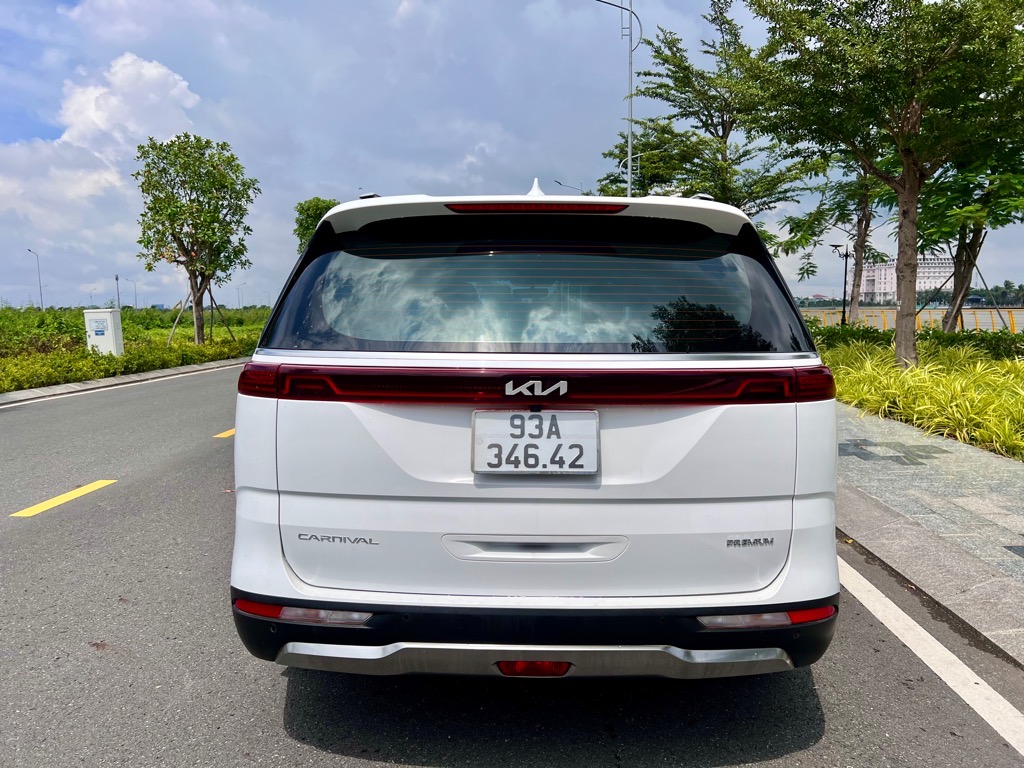 Kia Carnival Premium 2022