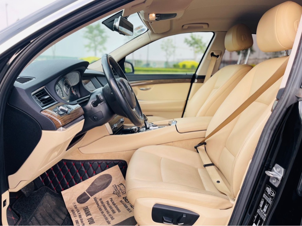 BMW 528i GT
