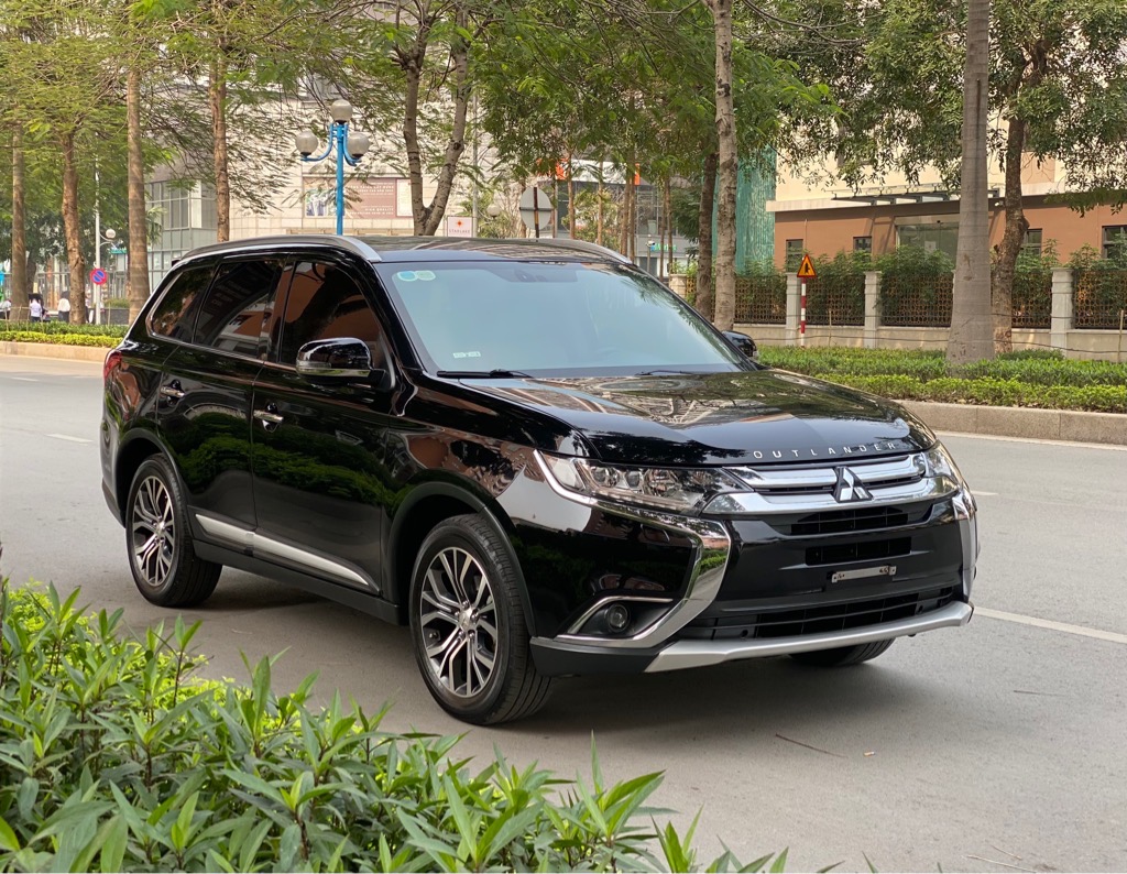 Outlander 2.4 4x4 Premium 2018