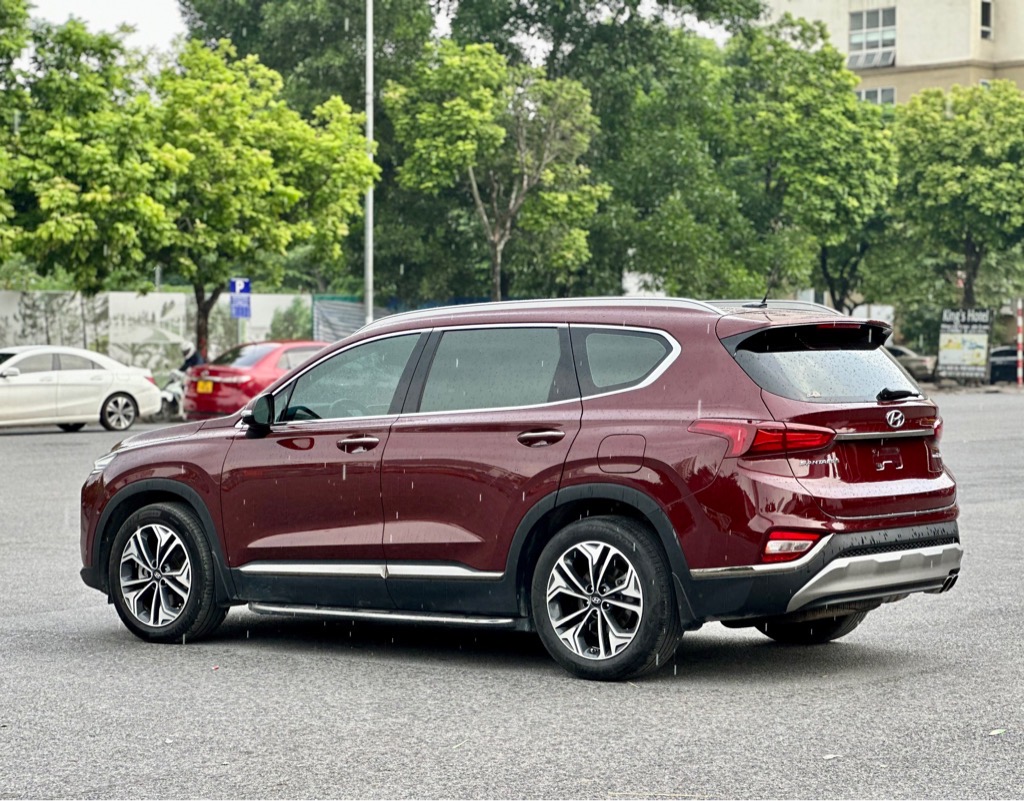 Hyundai Santafe 2019 dầu