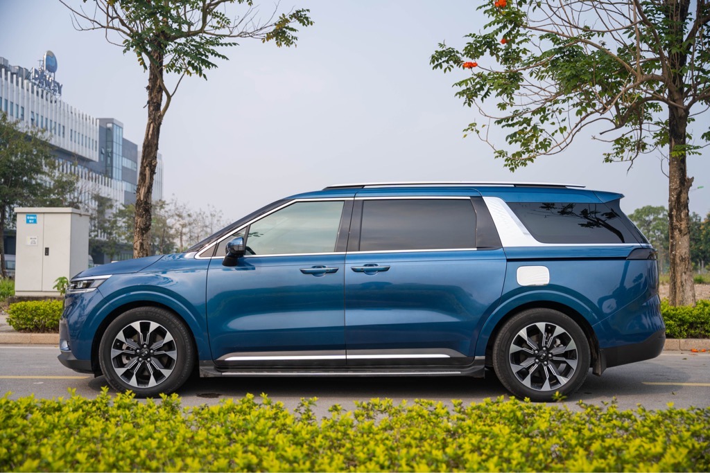 KIA Carnival 2021
