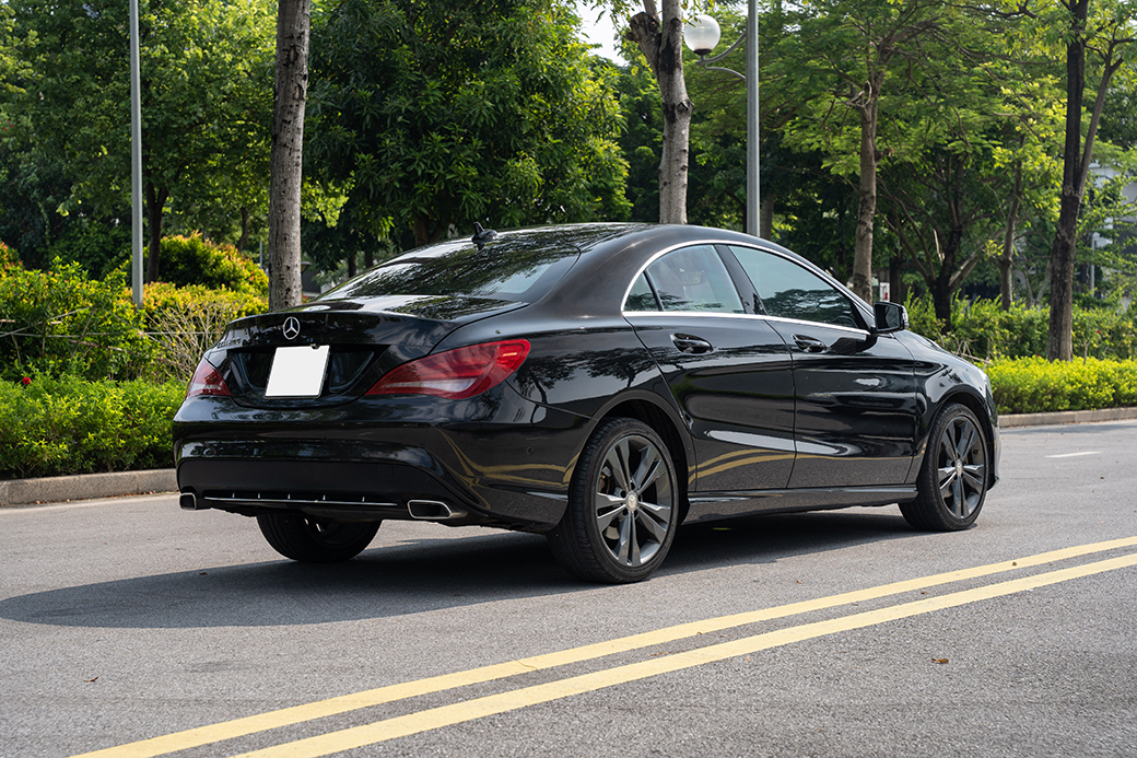 MERCEDES CLA200 2014