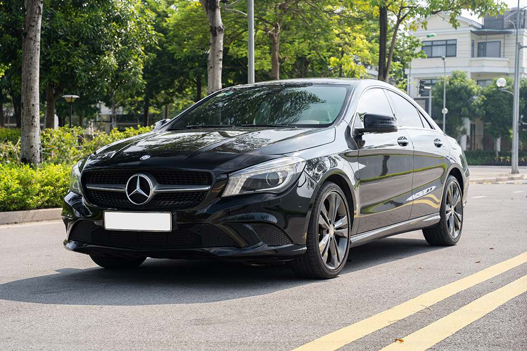 MERCEDES CLA200 2014