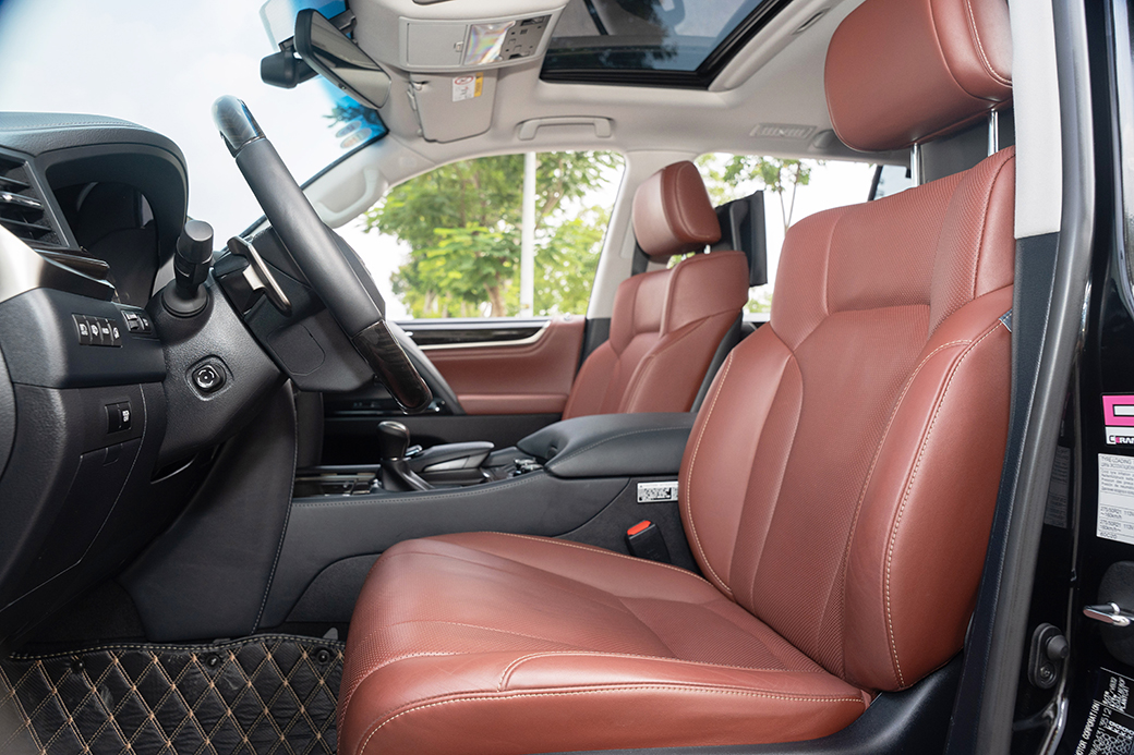 LEXUS LX570 2019