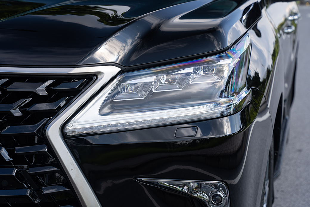 LEXUS LX570 2019