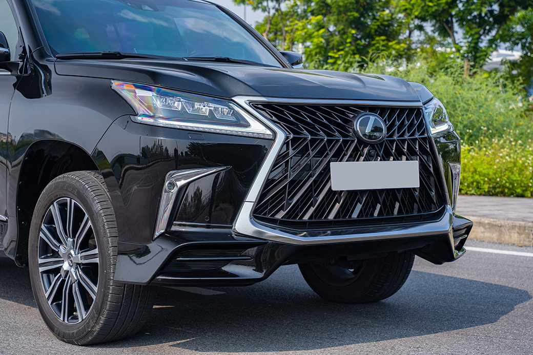 LEXUS LX570 2020