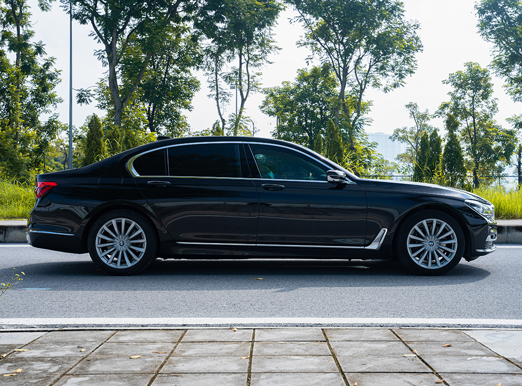BMW 740Li 2018