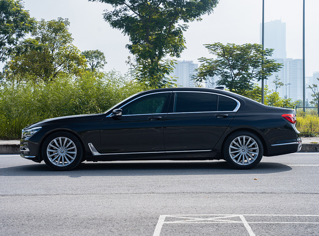 BMW 740Li 2018