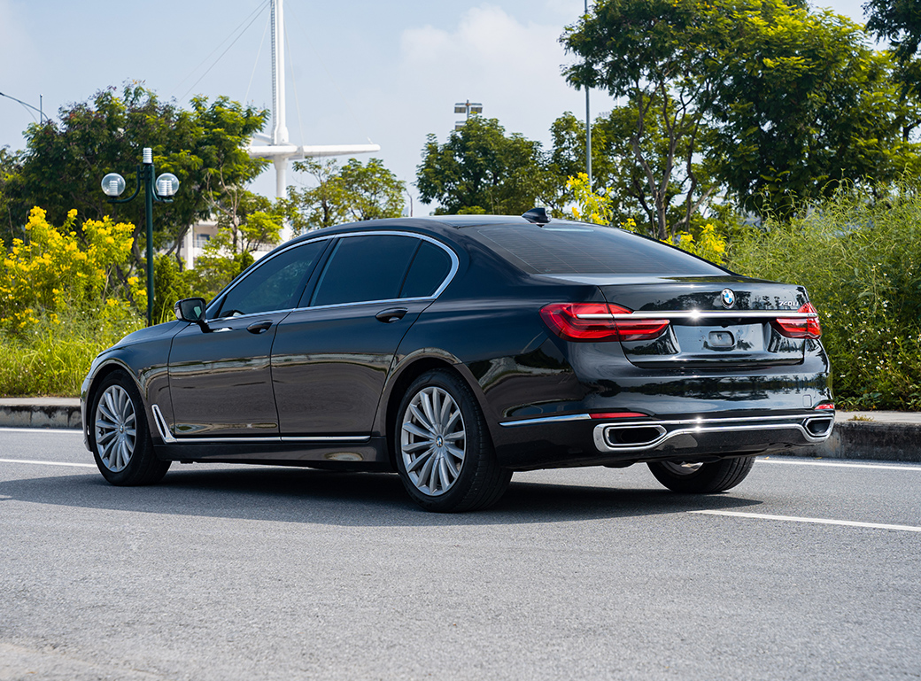 BMW 740Li 2018