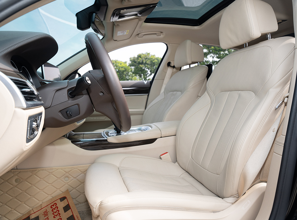 BMW 740Li 2018