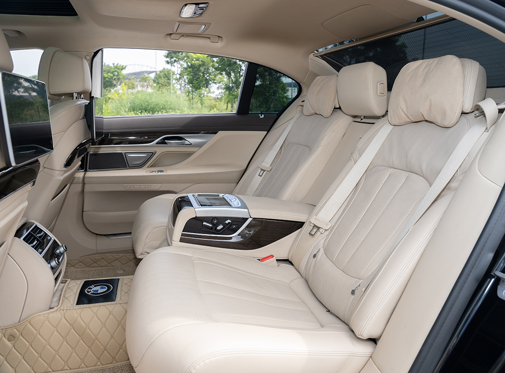 BMW 740Li 2018