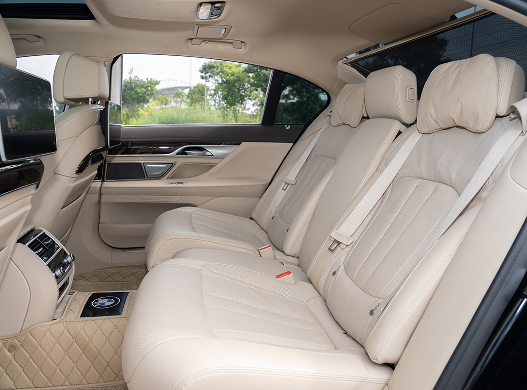BMW 740Li 2018