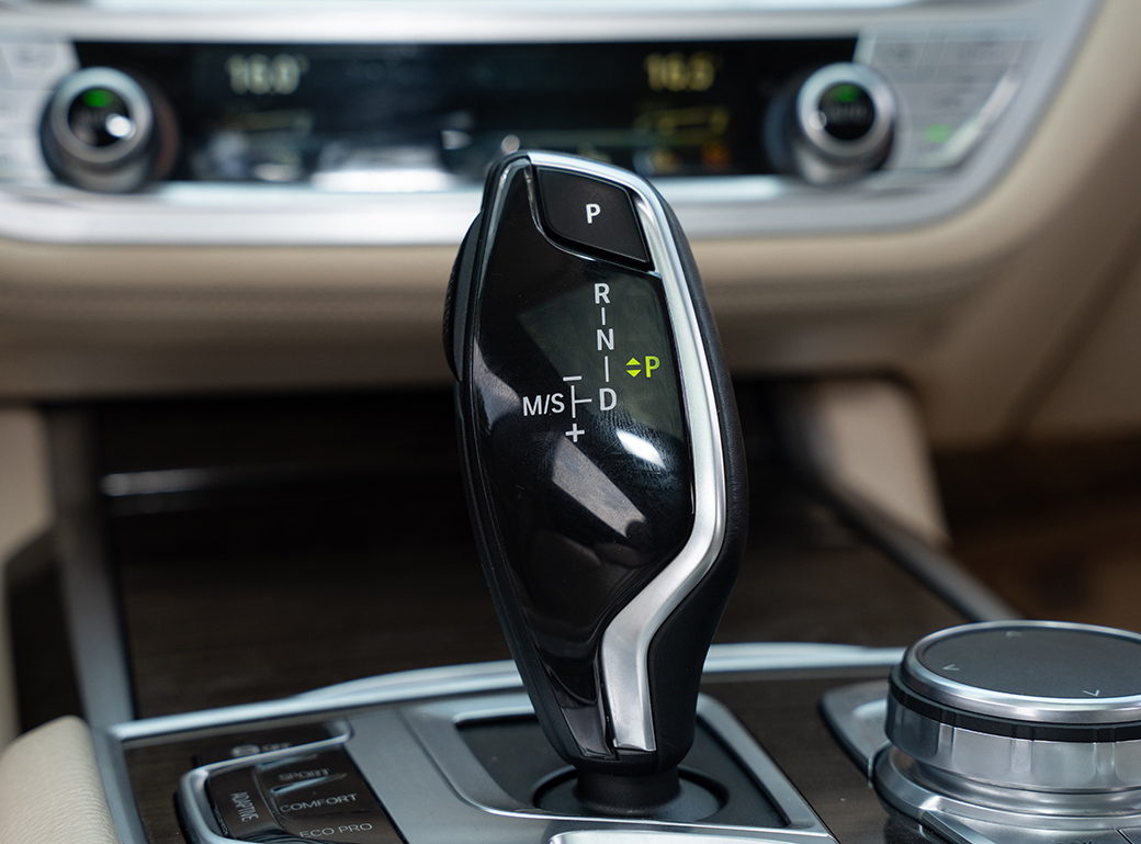 BMW 740Li 2018