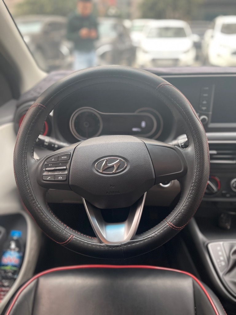 Hyundai I10 1.2AT 2021 full
