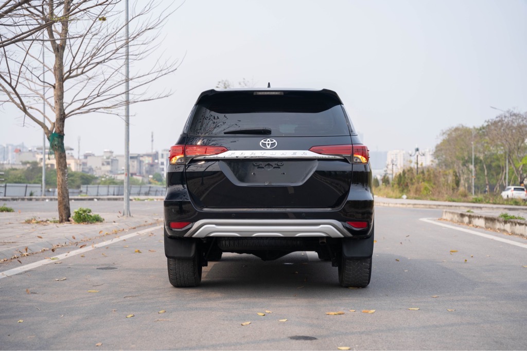 TOYOTA FORTUNER 2.7V 4x2 2017