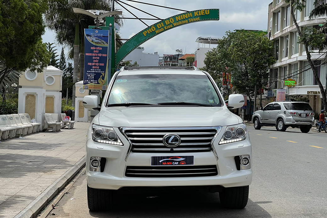 LEXUS LX570 2014 MỸ