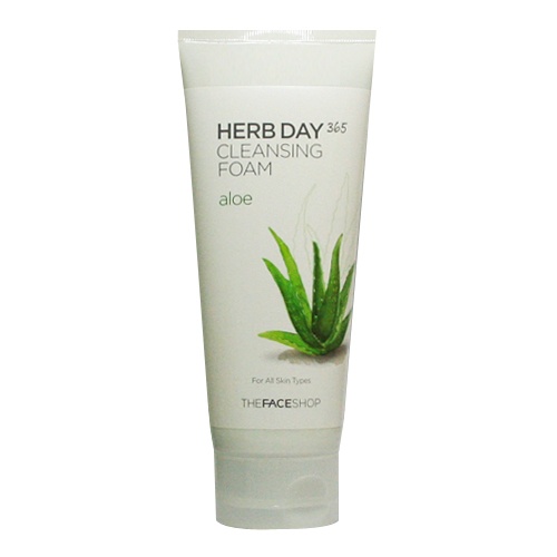 Sữa Rửa Mặt Nha Đam HERB DAY 365 CLANSING FOAM ALOE