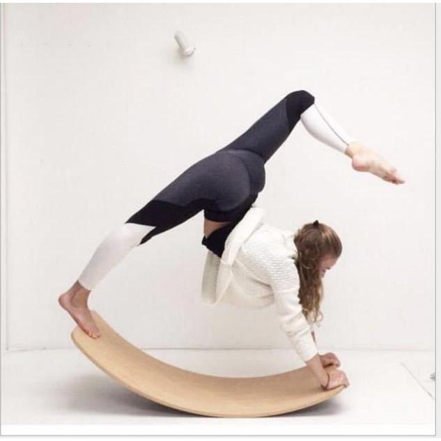 Ván thăng bằng Montessori