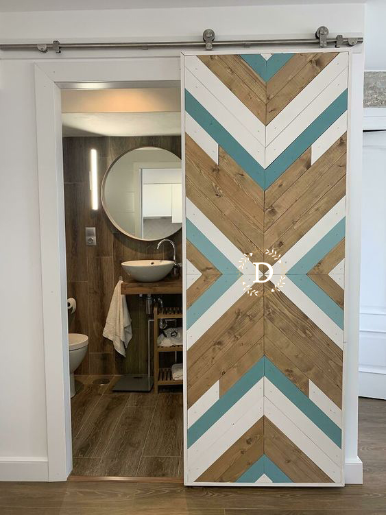 CỬA LÙA GỖ HOẠ TIẾT RETRO