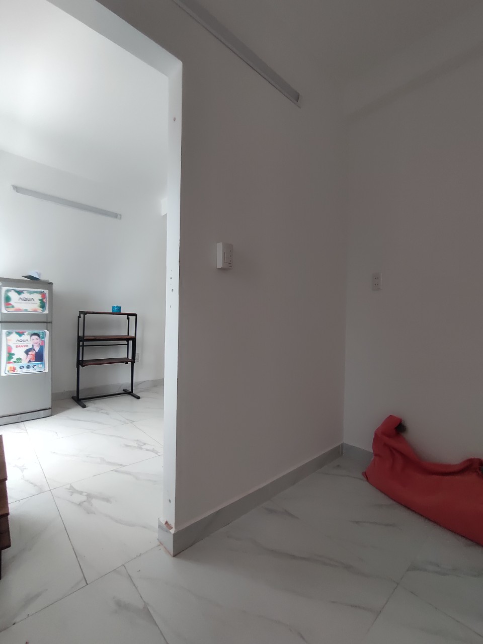 402-29 CHO THUÊ NHÀ TRỌ CAO CẤP – CÓ BAN CÔNG- FULL NỘI THẤT