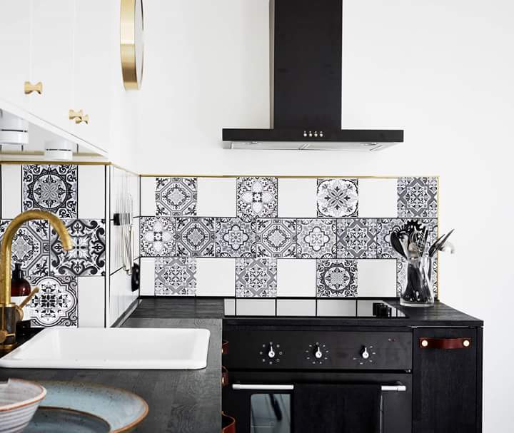 Giấy Dán Decal Họa Tiết Gạch Bông