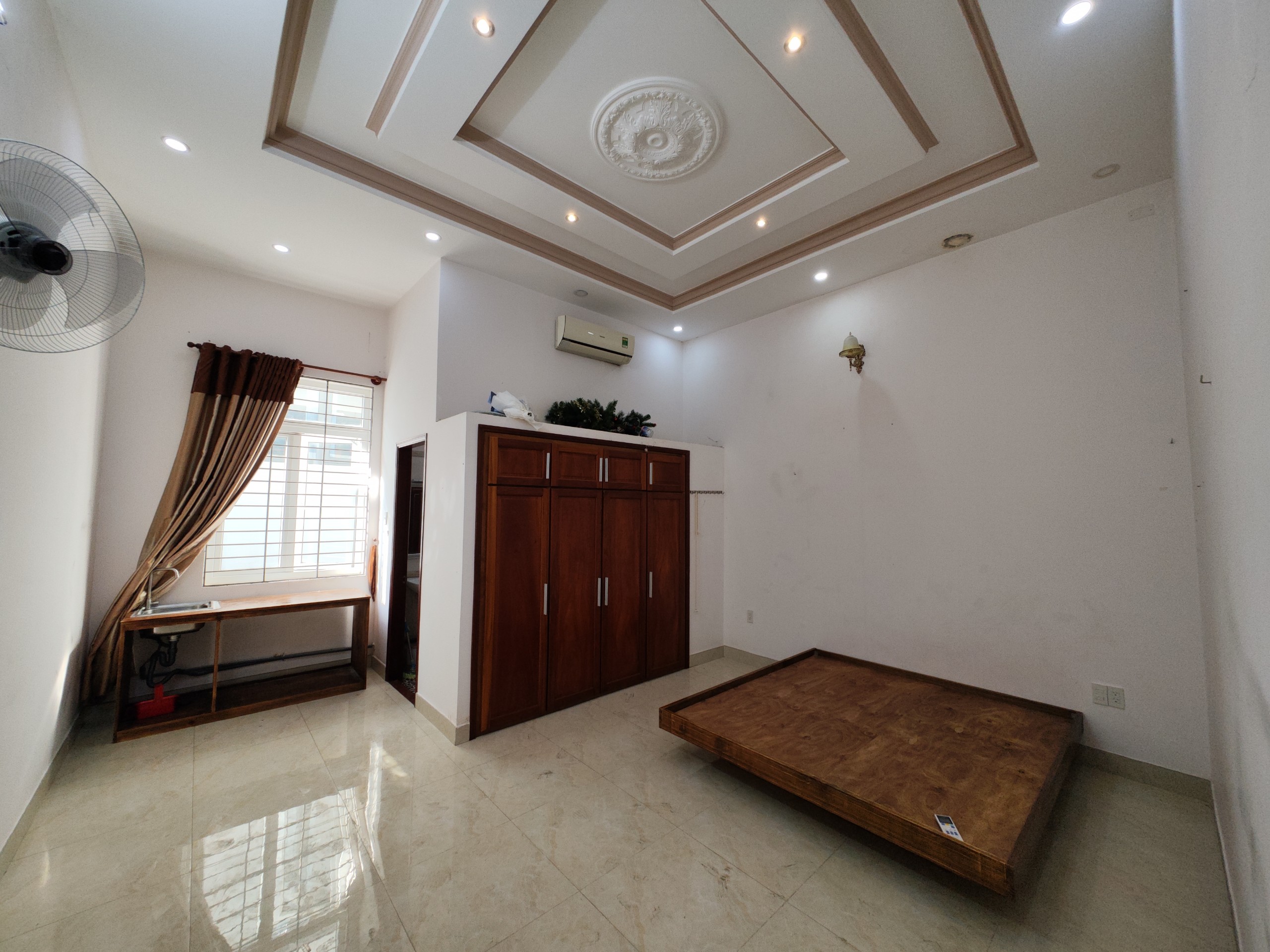 301-61 CHO THUÊ NHÀ TRỌ CAO CẤP – FULL NỘI THẤT