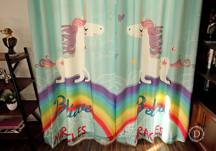 RÈM CHÚ NGỰA BELIVER - LOẠI RÈM THẢ