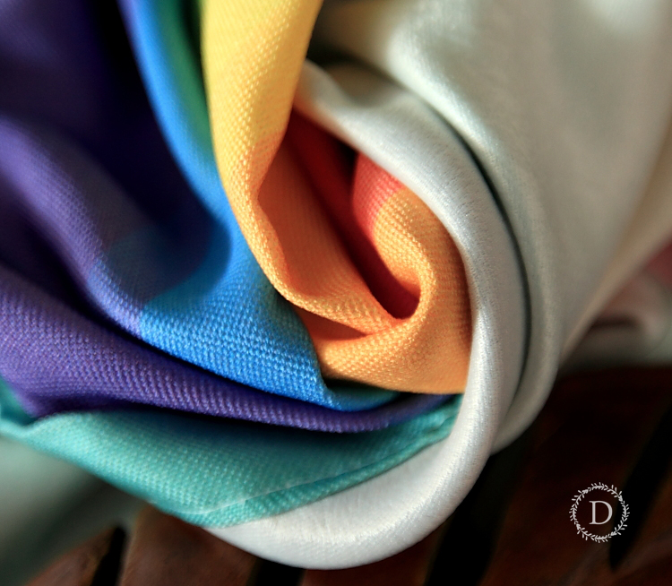 RÈM CHÚ NGỰA BELIVER - LOẠI RÈM THẢ