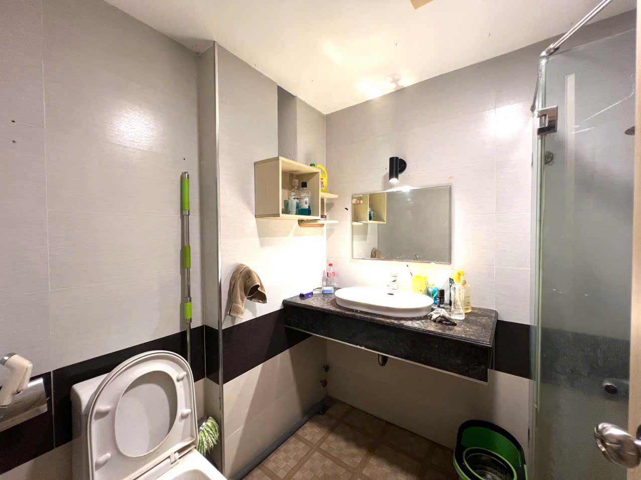 201-39 giá 3.5tr Cửa Sổ Lớn - FULL Nội Thất