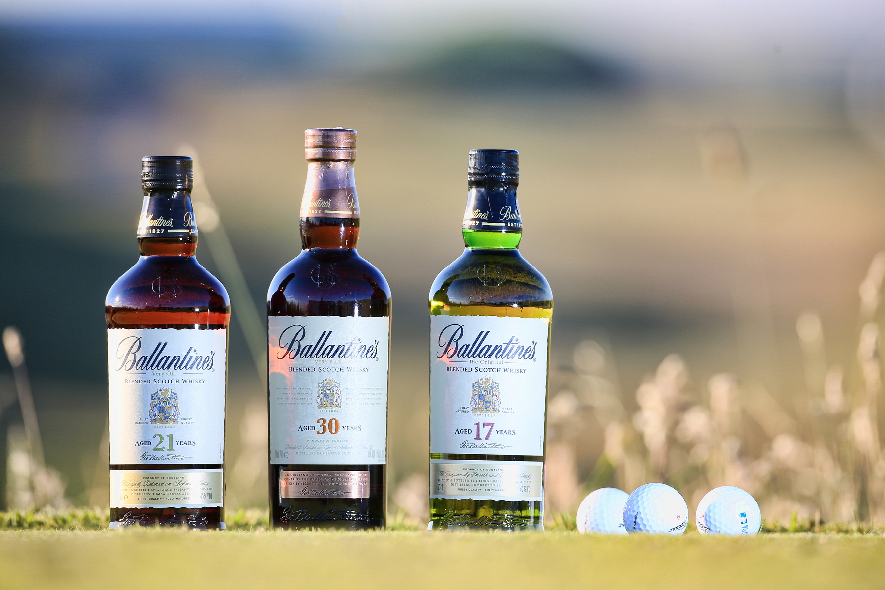 phân phối rượu ballantines 30 năm