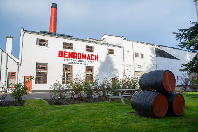 Hình Ảnh Nhà Máy Rượu Benromach Distillery