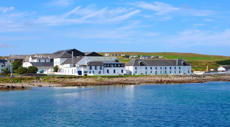 Nhà Máy Chưng Cất Rượu Bruichladdich Distillery