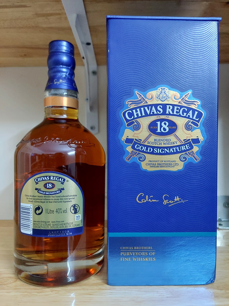 Giá rượu Chivas 18 1L