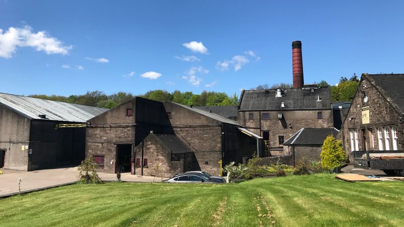 Hình Ảnh Nhà Chưng Cất Rượu GlenCadam Distillery