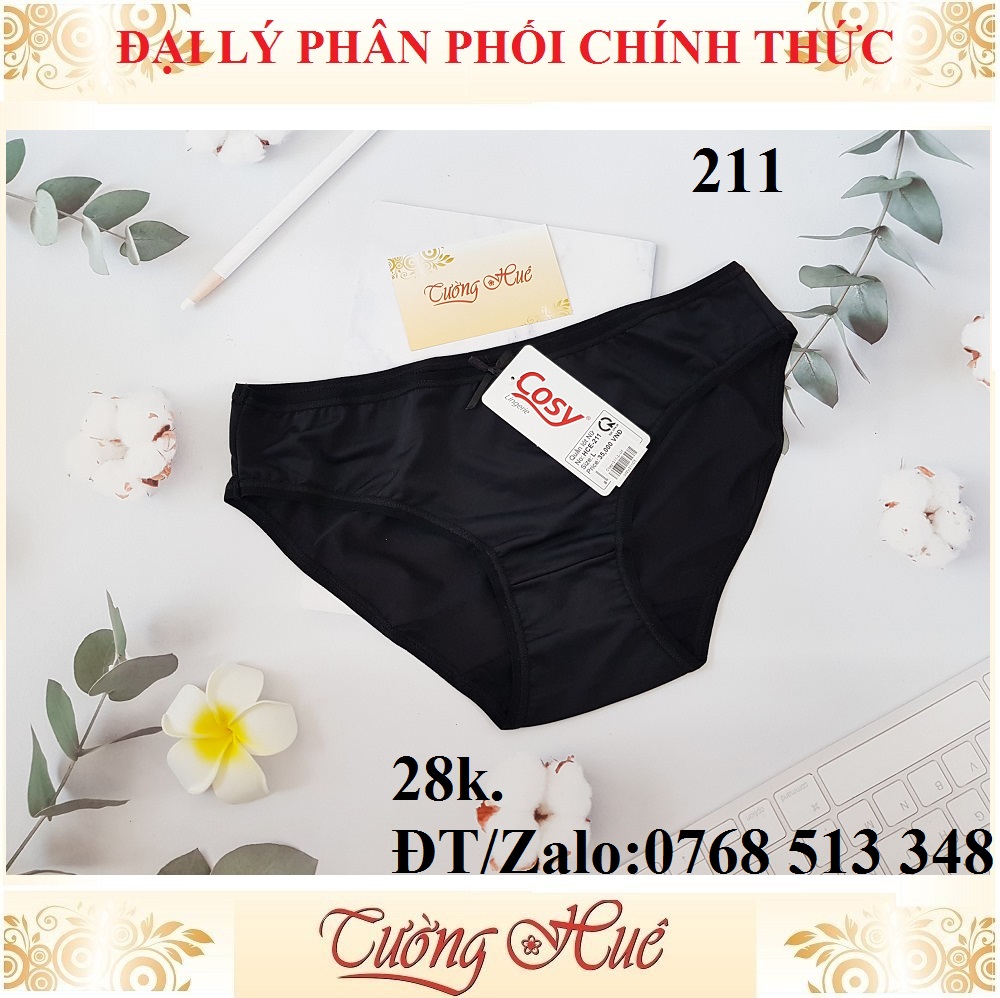 Quần lót nữ Cosy HCE 211 trơn lưng cao vừa.