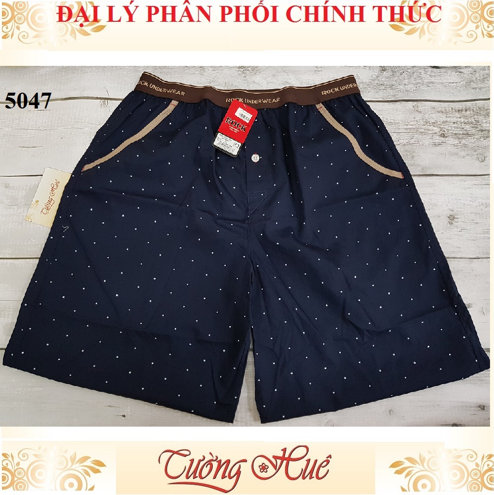 Quần đùi nam Rock QA 5047 họa tiết hoa lá lưng bảng to có túi trước.