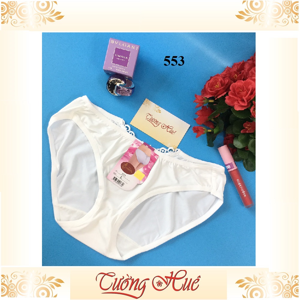 Quần lót nữ Chen 553 trơn lưng thấp.