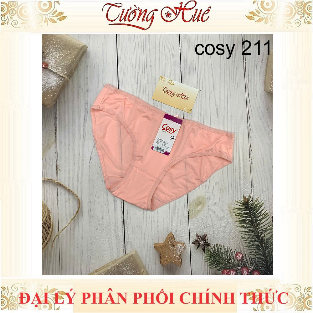 Quần lót nữ Cosy HCE 211 trơn lưng cao vừa.