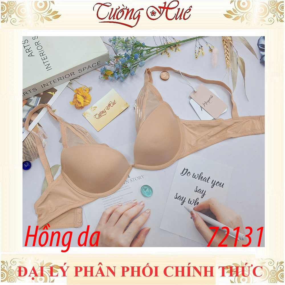 Áo lót nữ Marguerite 72131 nâng ngực nhẹ, xẻ V sâu.