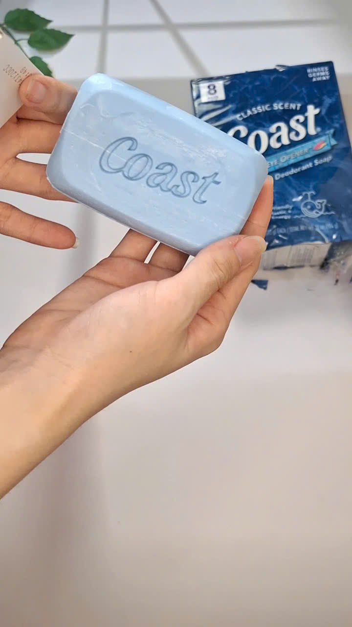 Thùng Xà Phòng Cục Coast Classic Scent 8 Bars (6 Lốc, Lốc 8 Cục, Cục 113g)