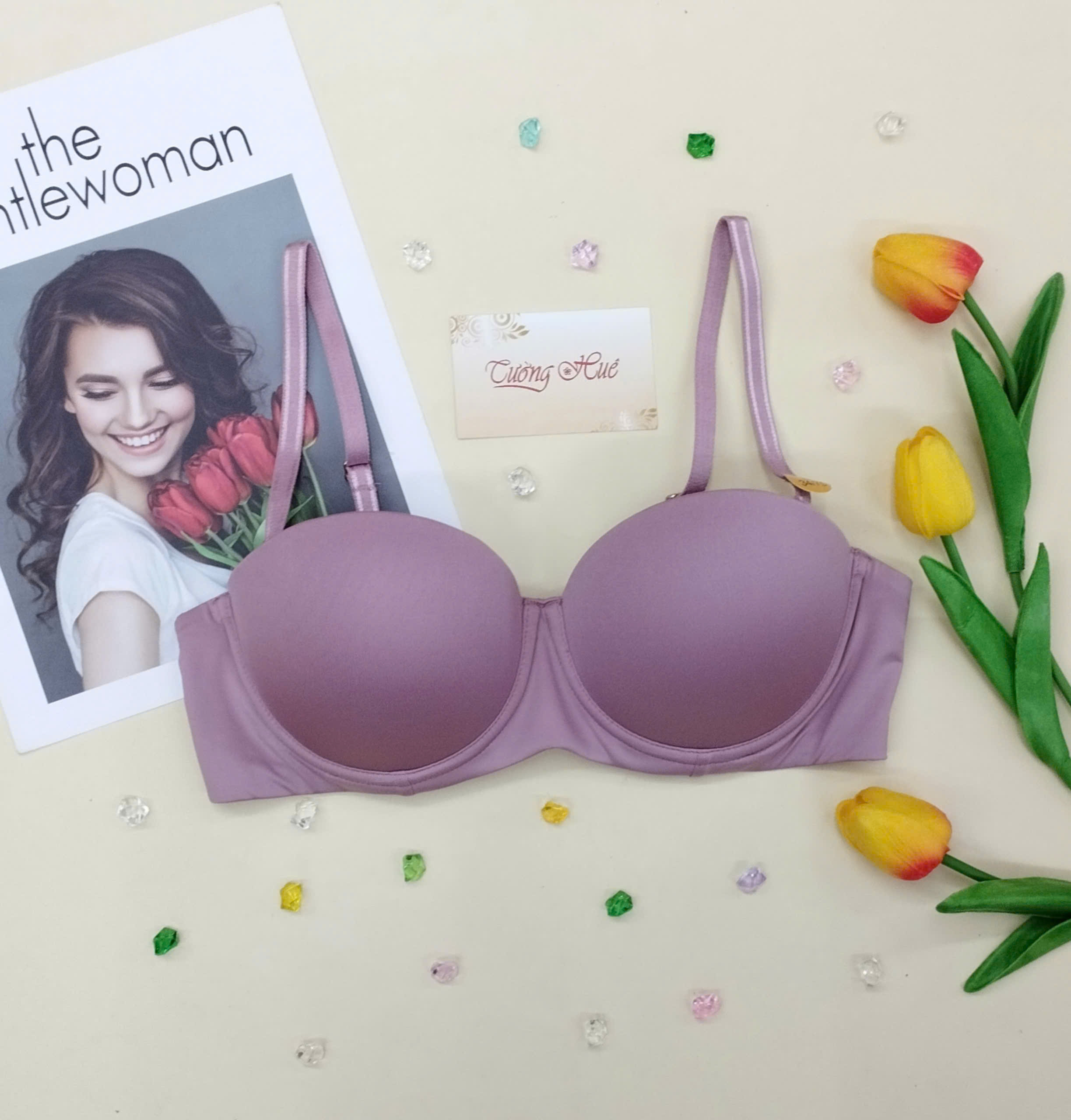 Áo Lót Nữ JINTANA JBD303 Trơn Cúp Ngang Bảng Lưng Vừa Dây Tháo Rời