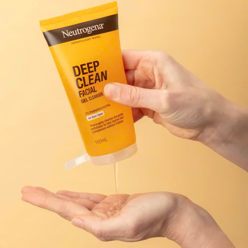Sữa Rửa Mặt Sạch Sâu Neutrogena Deep Clean Facial Gel Cleanser 150ml - Cam