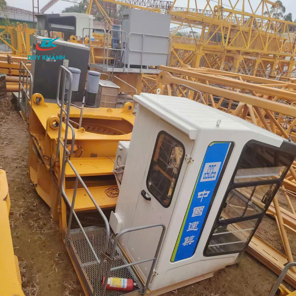 Bán cẩu tháp Zoomlion 7020 – 12E đã qua sử dụng Bán cẩu tháp Zoomlion 7020 – 12E đã qua sử dụng