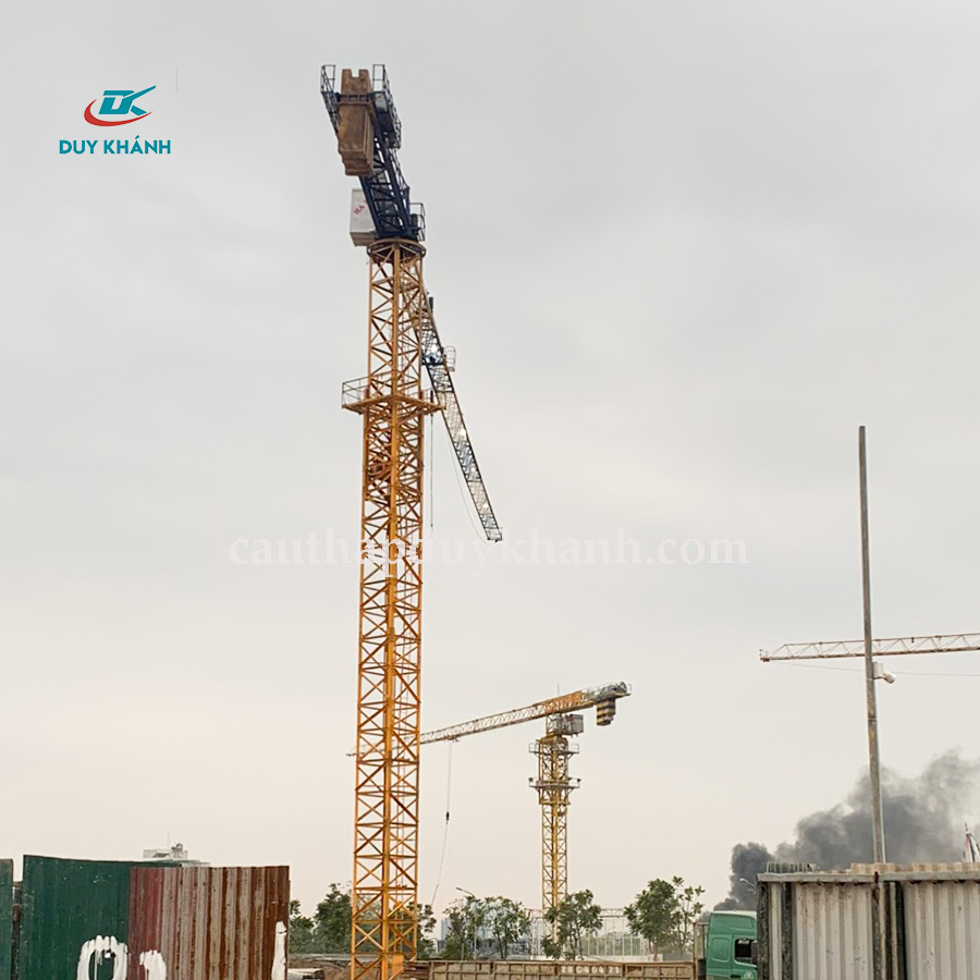 Bán Cẩu Tháp QTZ 6012 - 8 Bán Cẩu Tháp QTZ 6012 - 8