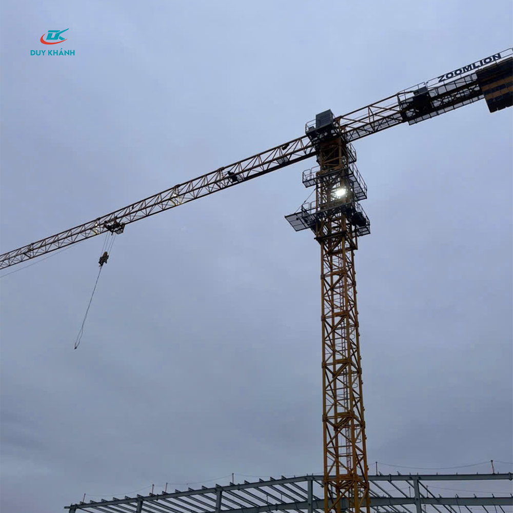 CẨU THÁP DUY KHÁNH – GIẢI PHÁP NÂNG CAO HIỆU SUẤT CHO MỌI CÔNG TRÌNH