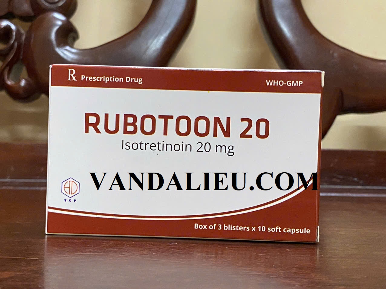 RUBOTOON 20 (H/30). ISOTRETINOIN 20MG. ĐIỀU TRỊ MỤN TRỨNG CÁ NẶNG.