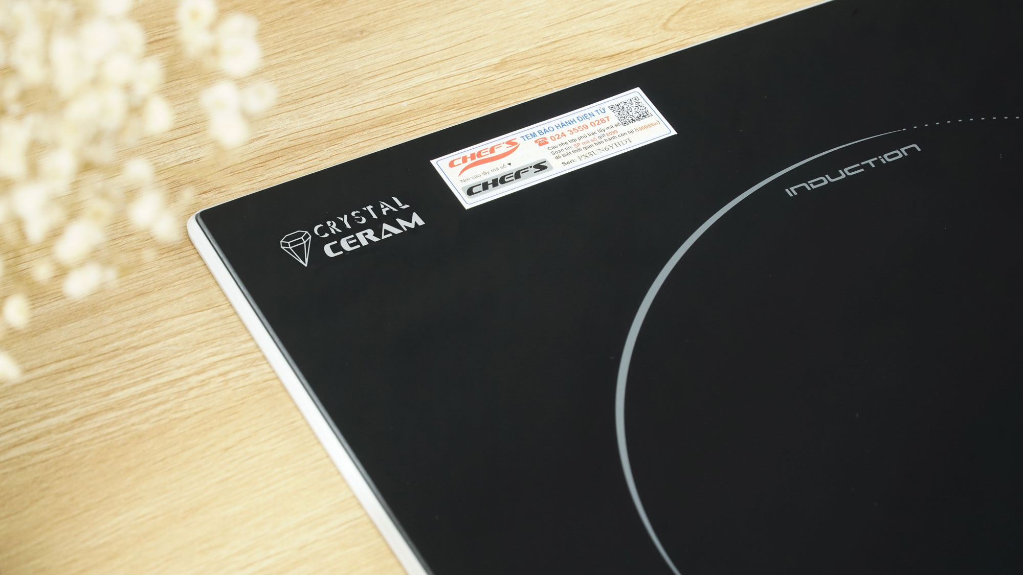 Mặt kính Crystal Ceram là gì?