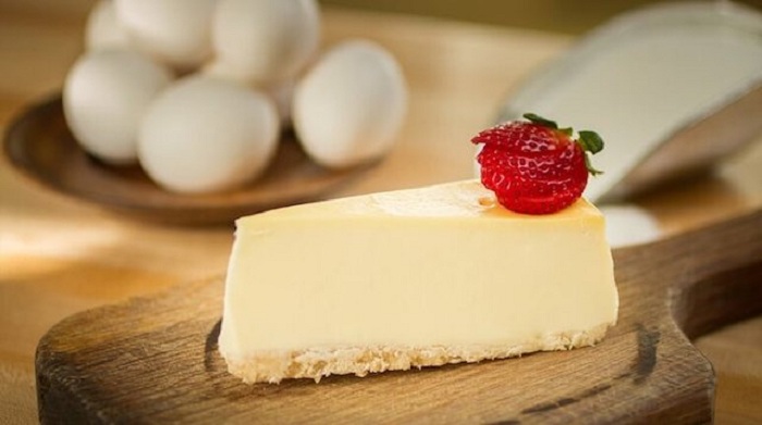 KẾT HỢP RƯỢU VANG VỚI BÁNH NGỌT CHO BỮA TIỆC NHẸ SANG TRỌNG ket hop ruou vang voi banh ngot 2