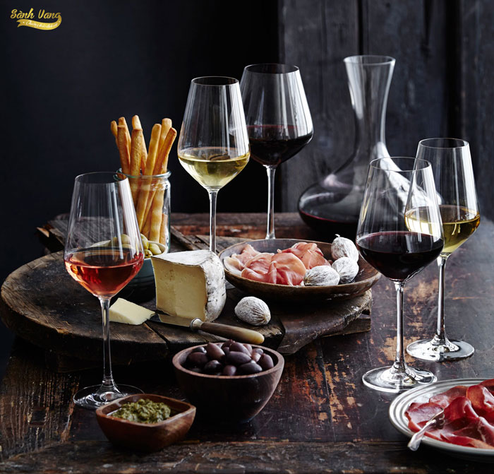 Những điều cần biết về Rượu Vang Ngọt
